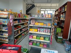 C10189位于五家渠滨河大院小区门口商行转让