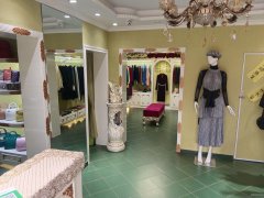 C10192位于红星西路临街营业中女装店转让