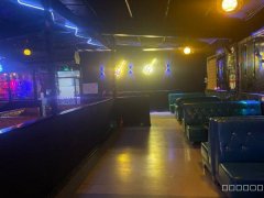 C10197位于乌市卡子湾音乐餐吧转让