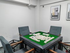 C10215米东区德睿尚品烟酒棋牌店转让