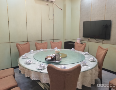 C10214位于昌吉五彩湾东方希望餐厅转让