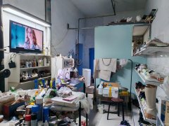 C10220米东区香缇苑西区48平洗鞋皮具护理转让