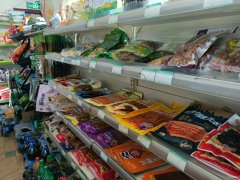 C10228位于昌吉市红星东路君悦海棠小区内便利店转让