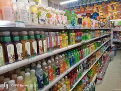 C10233位于昌吉市世纪大道世纪新城小区临街超市低价转让