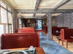 C10246体育馆路200平餐厅转让