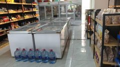 C10247昌吉市海德花园大门口临街果蔬店转让