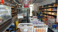 C10247昌吉市海德花园大门口临街果蔬店转让