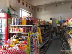 C10251店面转让 位于昌吉市延安南路天润花园小区门口