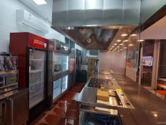 C10257万科天山路67平餐厅转让