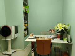 C10304紫金城东湖左岸110平美容院找合作伙伴