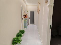 C10304紫金城东湖左岸110平美容院找合作伙伴