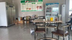 C10325位于昌吉榆树沟吉祥路餐厅转让