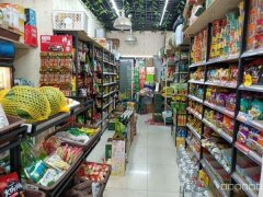 C10326位于昌吉市塔城东路玫瑰园小区南门临街超市转让