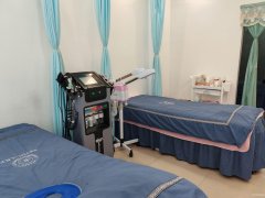 C10337米东区兰园小区45平美容院转让