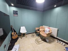 C10340跃进街沿街美发店转让