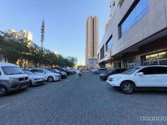 C10340跃进街沿街美发店转让