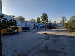 C10345阜康城关中心小学西农家小院及库房出租