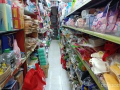 C10360位于昌吉市海棠小镇二期门口头铺临街商超转让