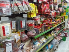 C10360位于昌吉市海棠小镇二期门口头铺临街商超转让