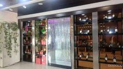 C10363位于伊犁霍城县清水河镇酒店转让