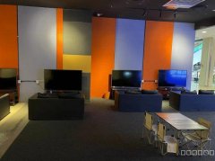 C10364位于友好商城电竞体验馆转让