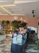 C9917位于呼图壁中亚市场营业中蛋糕店转让