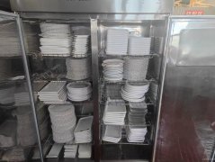 C10372位于吉木萨尔县广场南侧紫金郡府临街商铺出租