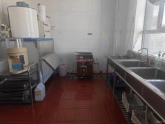 C10372位于吉木萨尔县广场南侧紫金郡府临街商铺出租