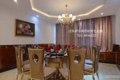 C10372位于吉木萨尔县广场南侧紫金郡府临街商铺出租