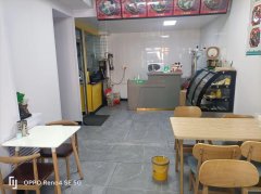 C10373位于昌吉市富友国际西门临街餐饮店转让