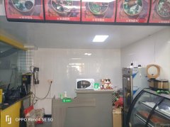 C10373位于昌吉市富友国际西门临街餐饮店转让