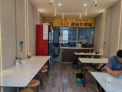 C10380米东区六建小区附近37平餐厅出租