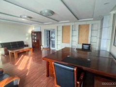 C10385位于昌吉市长宁路长宁大厦四楼写字间对外出租