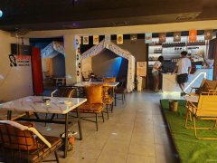 C10401米东区人民公园150平音乐低价转让或承包