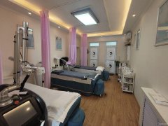 C10404鲤鱼山南路世禧苑经营中美容院转让