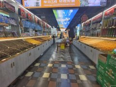 C10405万达商圈万达中心云台山街干果店转让