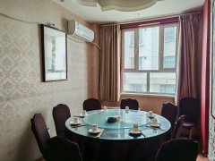 C10416呼图壁回民小吃一条街320平餐厅转让