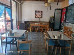 C10422位于昌吉市青年南路吉祥花园附近临街餐饮店转让