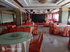 C10432 位于米东区稻香南路客运站附近商业门面出租