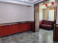 C10434米古里对面碱沟西路旺铺出租