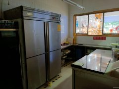 C10454位于昌吉市长宁南路临街商业门面转让