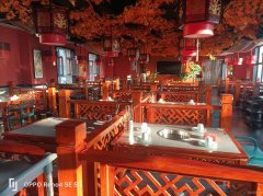 C10463位于吉木萨尔县金地花园附近临街餐饮旺铺转让