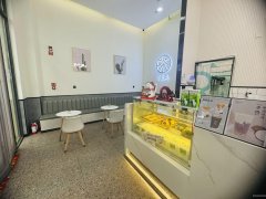 C10466位于昌吉市健康东路馕产业园区内饮品店转让