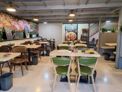 C10473南湖北路地铁C口120平餐厅转让