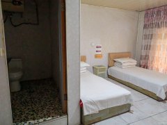 C10474呼图壁客运站对面260平宾馆转让