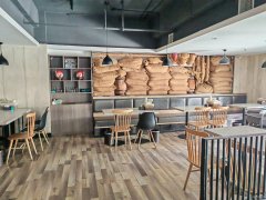 C10476万达华府三期金角银边餐厅低价转让