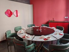 C10477万达华府三期金角银边餐厅低价转让