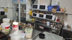 C10480阜康上户沟天山路口160平餐厅商店转