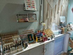 C10494位于阜康市商业街附近美甲美睫店转让