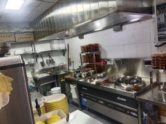 C10495昌吉市延安南路韩流内衣旁边营业中品牌加盟米粉店转